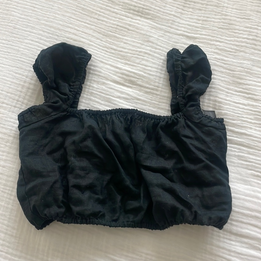 Aritzia flowy bandeau top